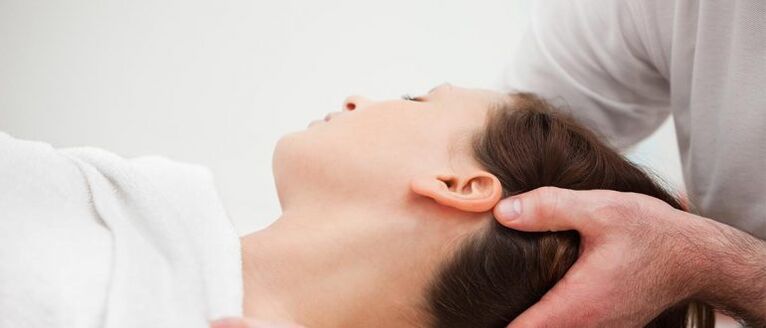 Servikal osteokondrozlu hasta